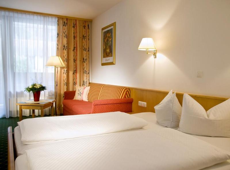 Auderer Hotel - Genel
