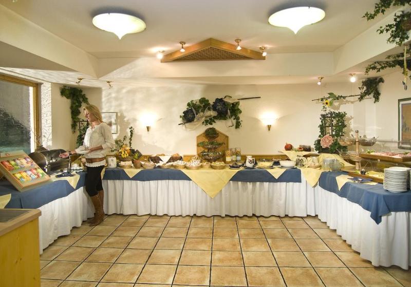 Auderer Hotel - Genel