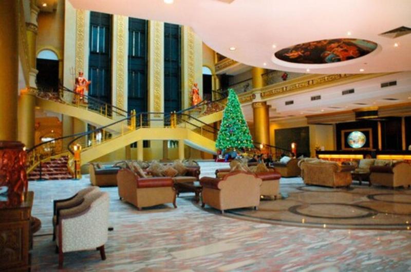 Pacific Palace Hotel - Lobi