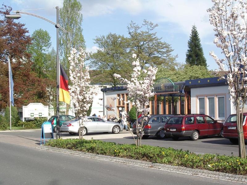 Eifelstern Hotel - Genel