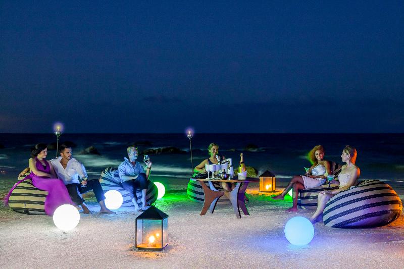 Centara Grand Beach Resort Hua Hin - Bar