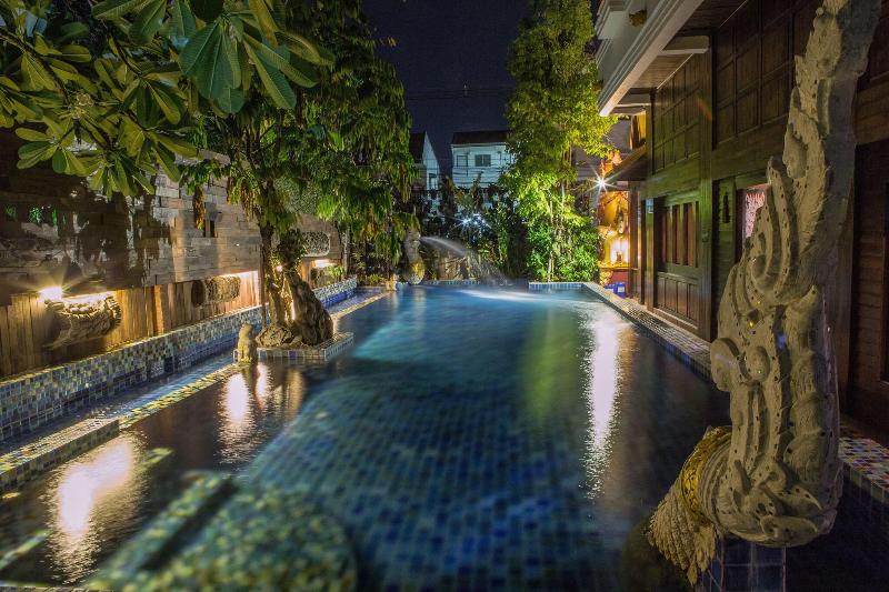 Singha Montra Lanna Boutique Style - Havuz