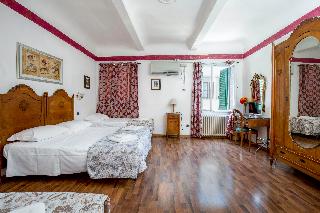 Piccolo Hotel