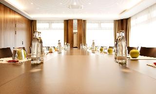 Derag Livinghotel Düsseldorf fotoÄŸrafÄ±