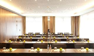 Derag Livinghotel Düsseldorf fotoÄŸrafÄ±