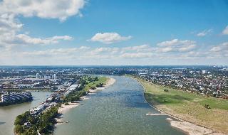 Derag Livinghotel Düsseldorf fotoÄŸrafÄ±