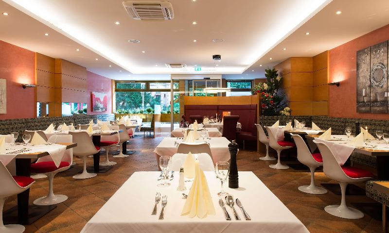 Derag Livinghotel Düsseldorf - Restoran
