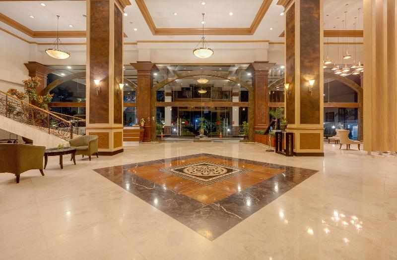 Pangeran Pekanbaru - Lobi