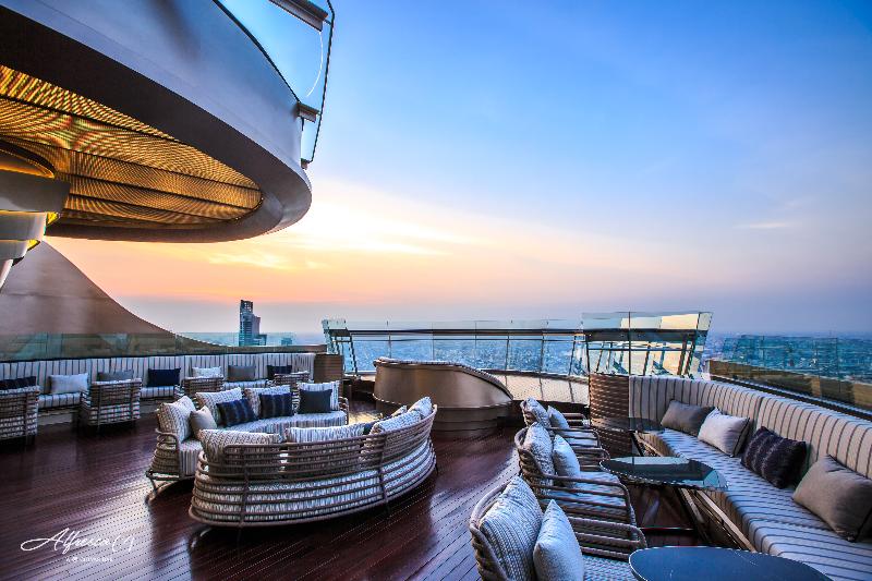 lebua at State Tower - Bar