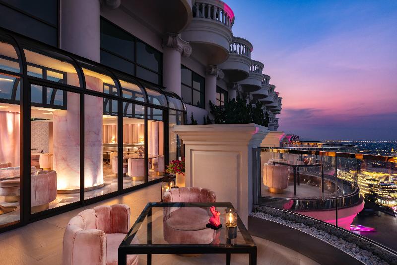 lebua at State Tower - Bar
