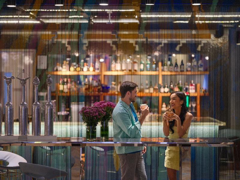 Pullman Jakarta Central Park - Bar
