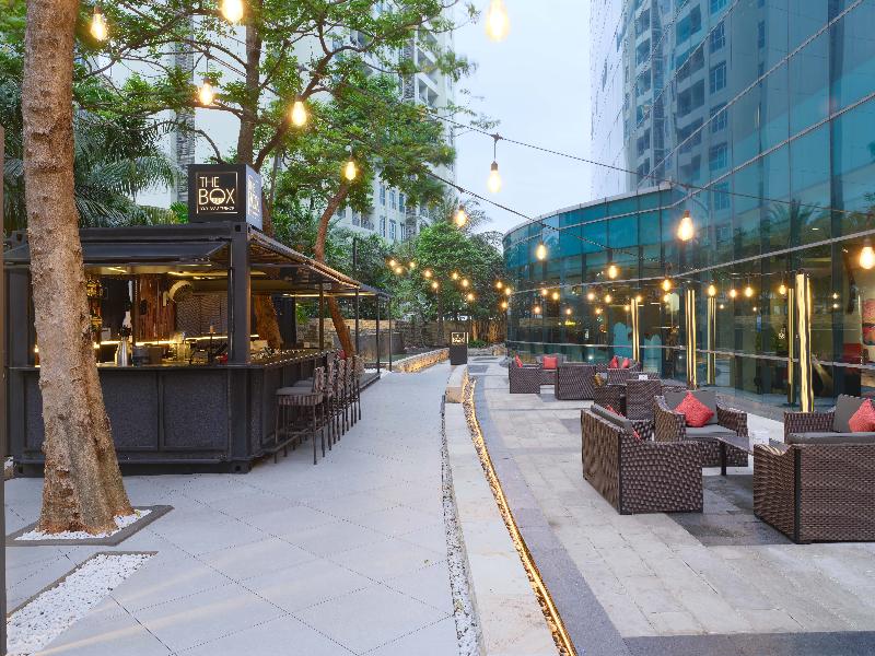 Pullman Jakarta Central Park - Bar