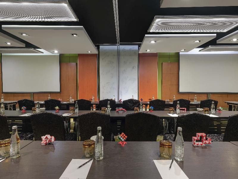 Pullman Jakarta Central Park - Toplantı