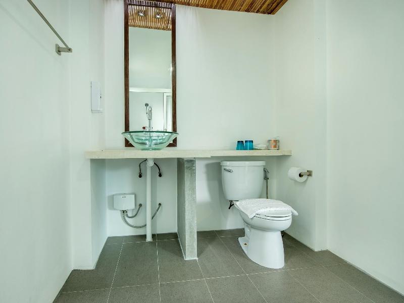 Lucerne Villa Resort - Oda