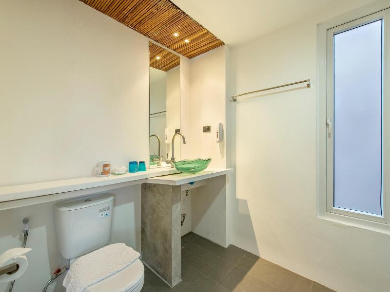 Lucerne Villa Resort - Oda