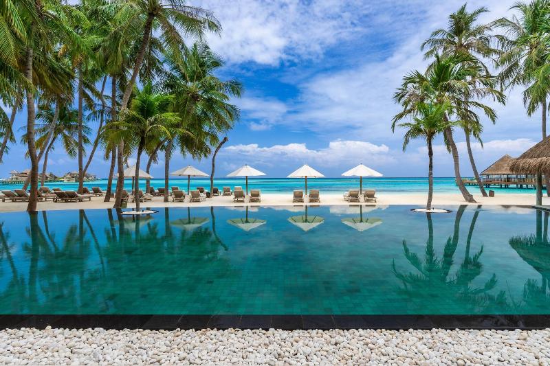 Gili Lankanfushi Maldives - Havuz