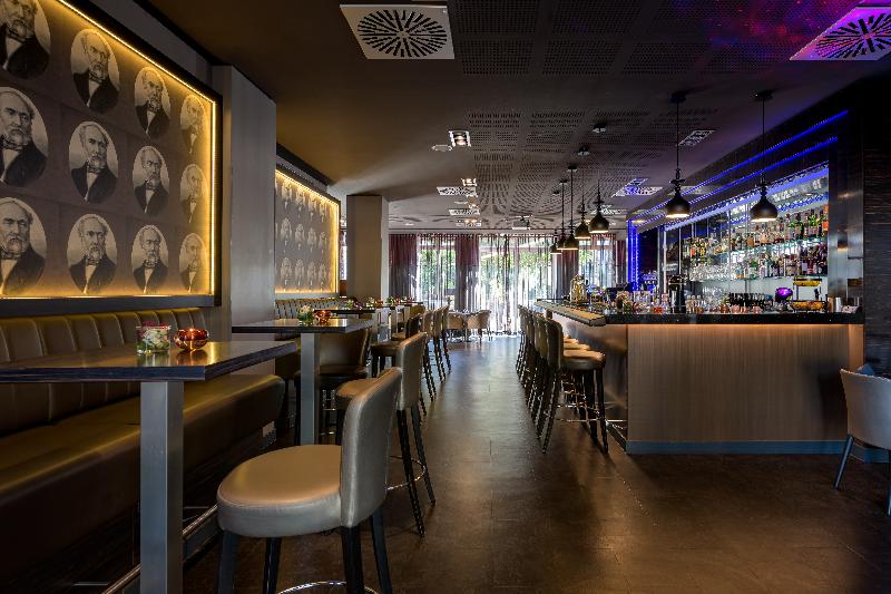 Pullman Munich - Bar