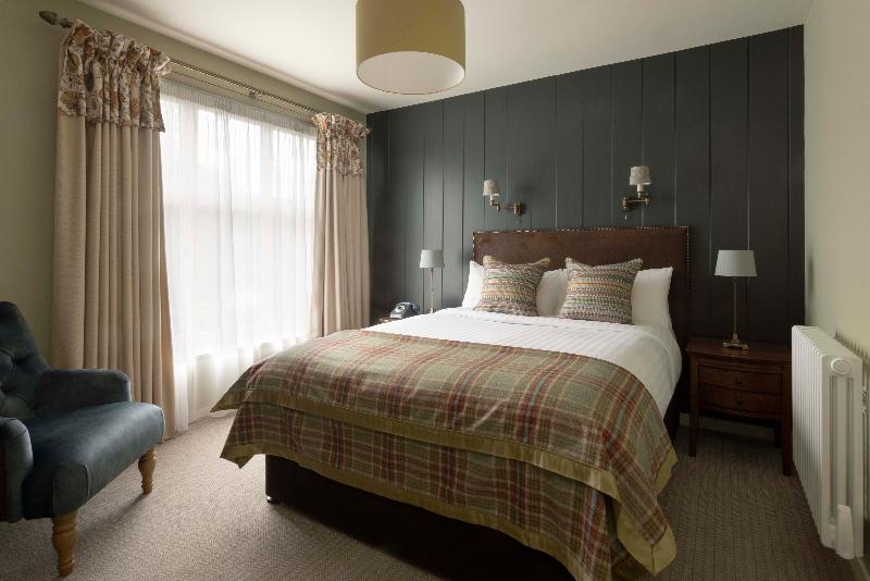 Balmoral Arms (Formerly Deeside Inn ) - Oda
