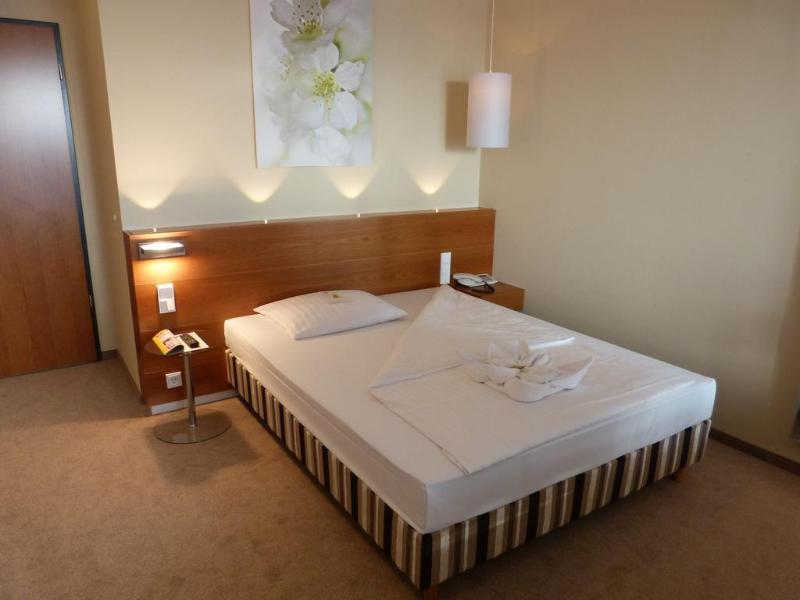 Plaza Hotel Hana - Genel