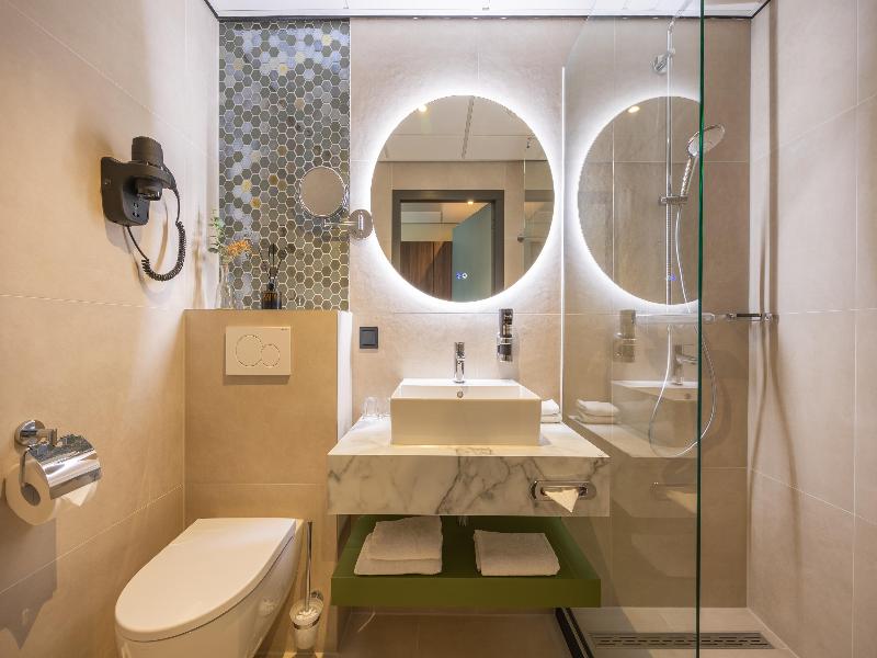 Leonardo Hotel Breda City Center - Oda