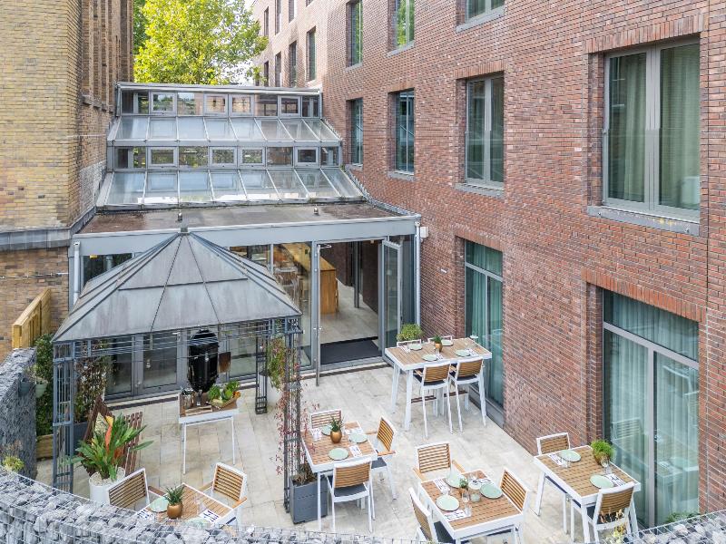 Leonardo Hotel Breda City Center - Teras