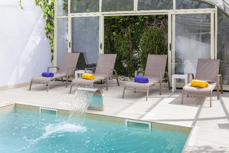 Casa do Outeiro, Arts & Crafts Boutique Hotel - Havuz