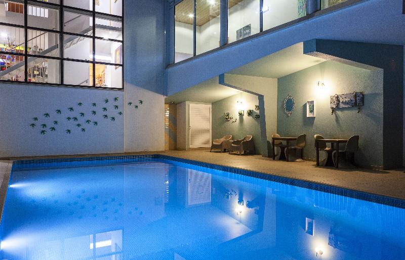 Casa do Outeiro, Arts & Crafts Boutique Hotel - Havuz