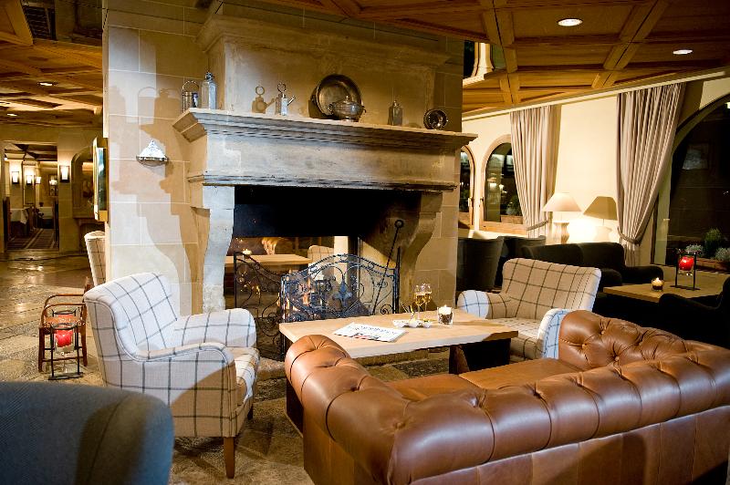 GOLFHOTEL Les Hauts de Gstaad & SPA - Bar