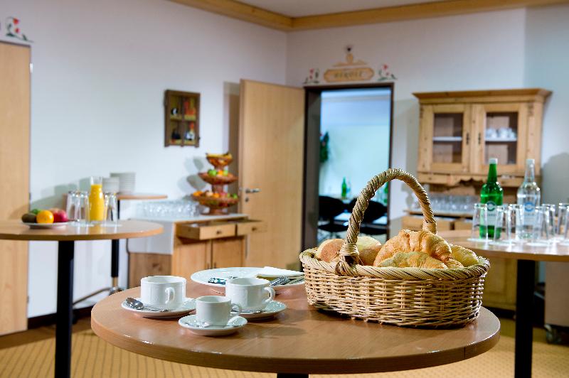 GOLFHOTEL Les Hauts de Gstaad & SPA - Toplantı