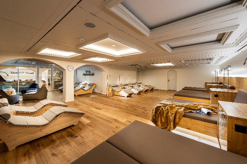 GOLFHOTEL Les Hauts de Gstaad & SPA - Havuz