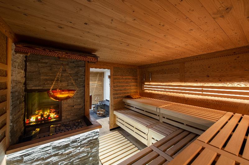 GOLFHOTEL Les Hauts de Gstaad & SPA - Havuz