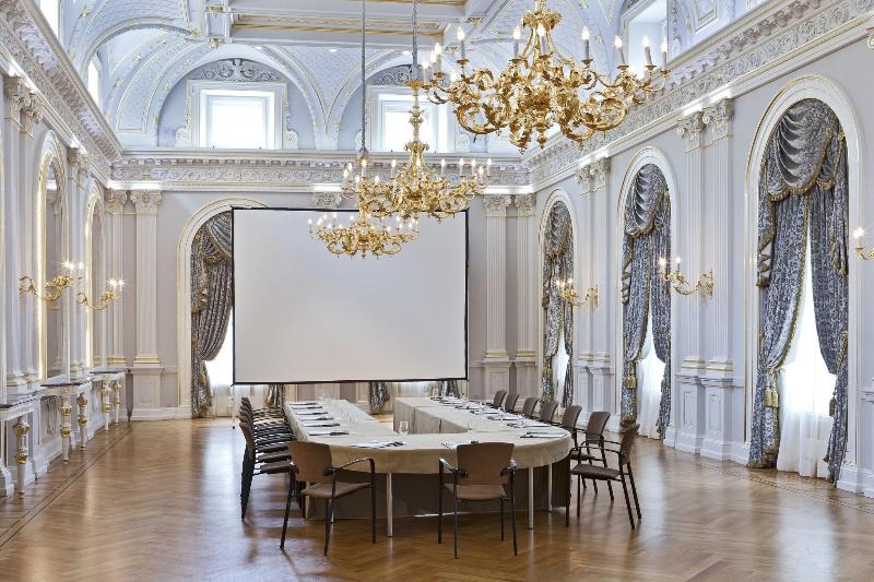 Grand Hotel Du Lac - Toplantı