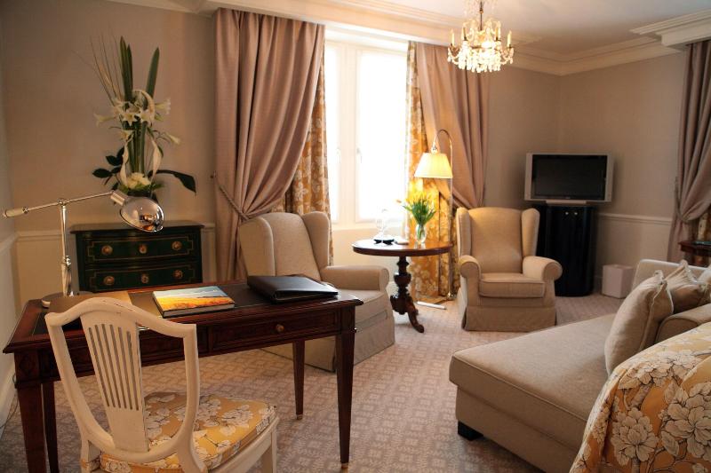Grand Hotel Du Lac - Oda