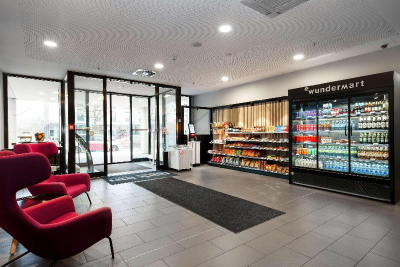 Park Inn by Radisson Frankfurt Airport - Lobi