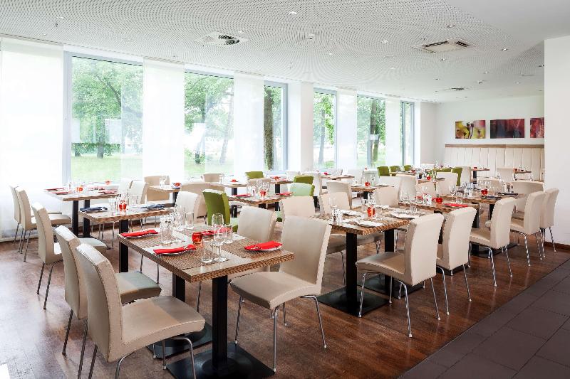Park Inn by Radisson Frankfurt Airport - Restoran