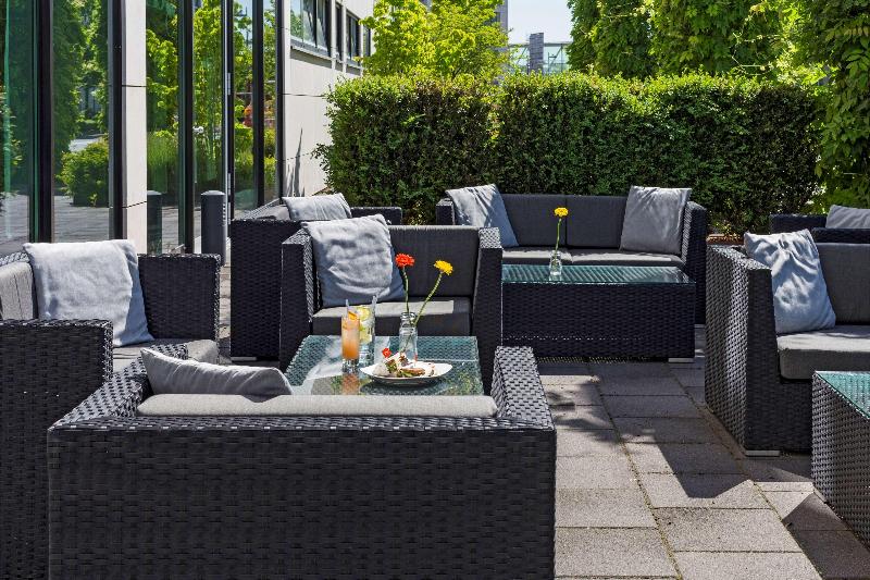 Park Inn by Radisson Frankfurt Airport - Restoran