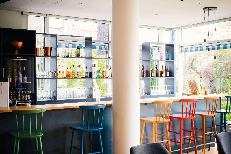 Vienna House Easy by Wyndham Gunzburg - Bar