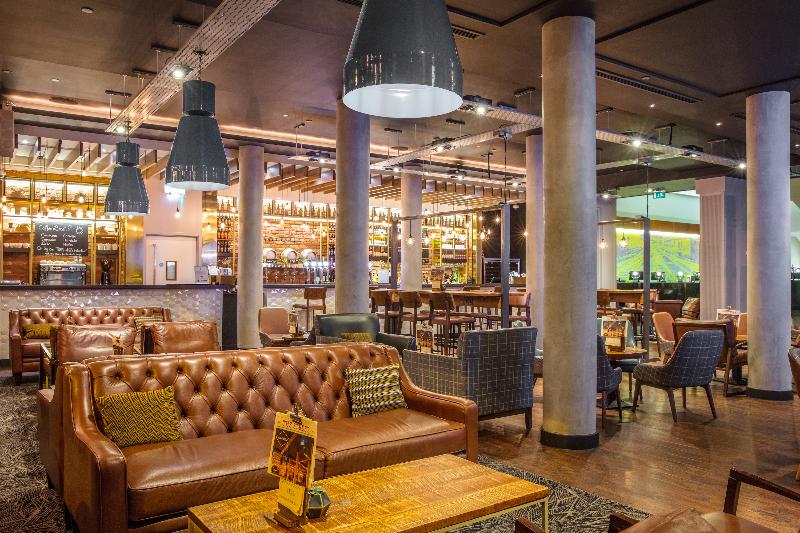 DoubleTree by Hilton Manchester - Piccadilly - Bar