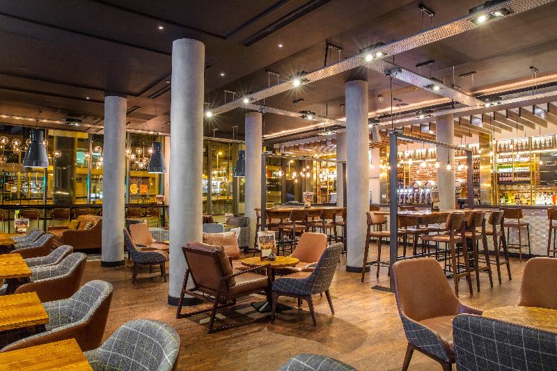 DoubleTree by Hilton Manchester - Piccadilly - Bar