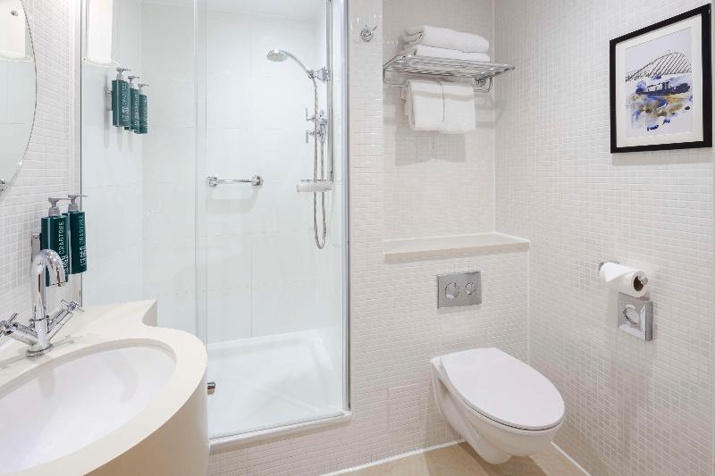 DoubleTree by Hilton Manchester - Piccadilly - Oda