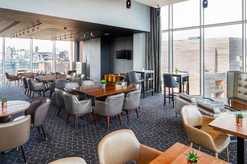 DoubleTree by Hilton Leeds City Centre - Bar