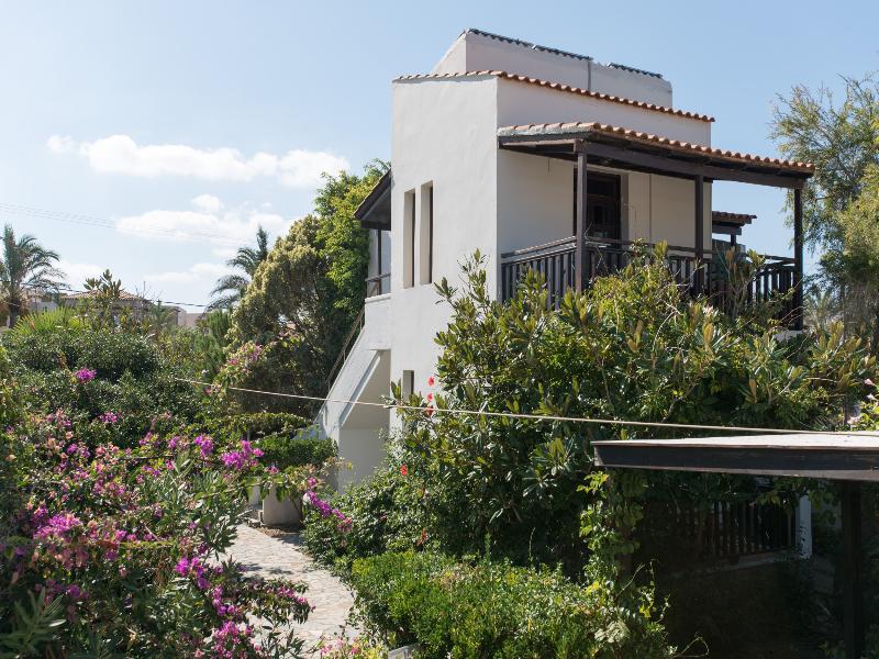 Proimos Maisonnettes - Genel