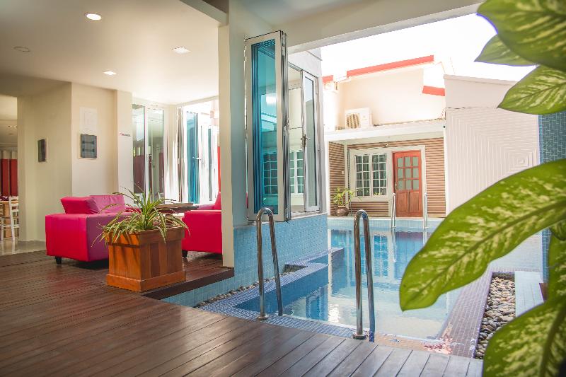 Reveries Diving Village - Havuz