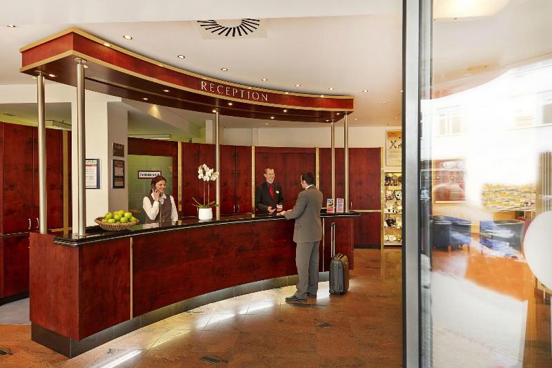 H+ Hotel Berlin-Mitte - Lobi