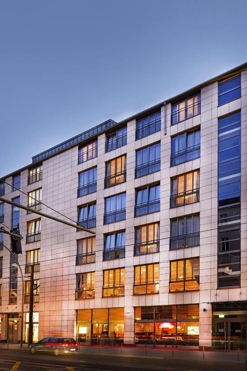 H+ Hotel Berlin-Mitte - Genel