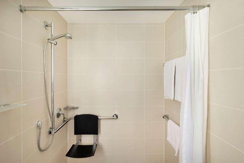 Ramada Nürnberg Parkhotel - Oda