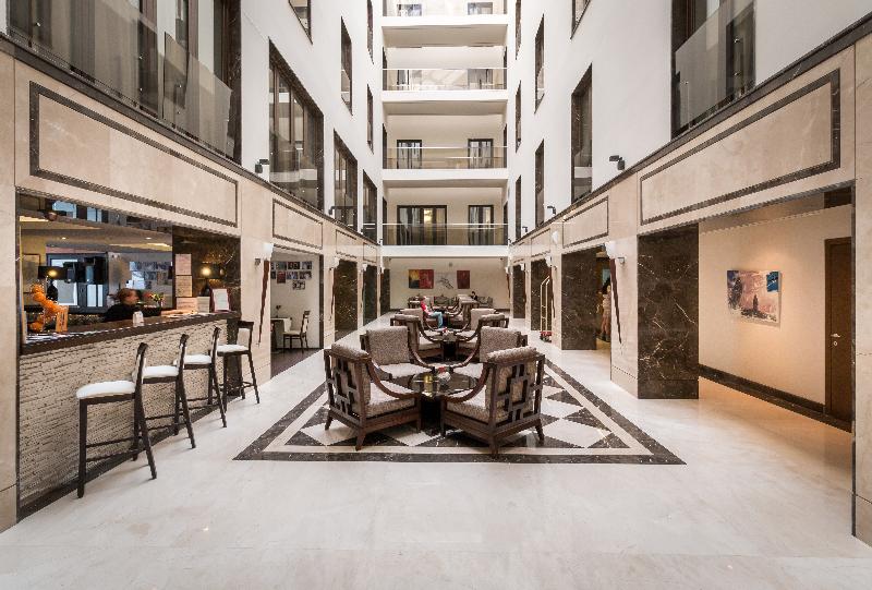 Europa Royale Bucharest - Lobi