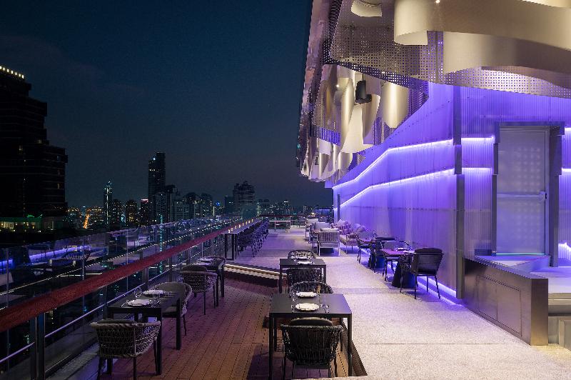 Mode Sathorn Hotel - Bar