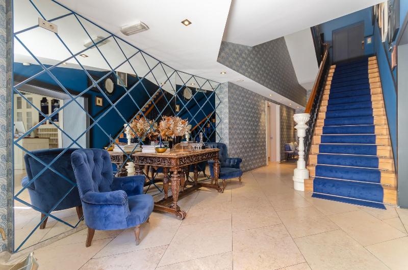 Lx Boutique Hotel - Lobi
