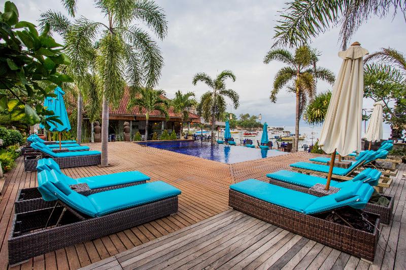 Bay Shore Huts Lembongan - Havuz